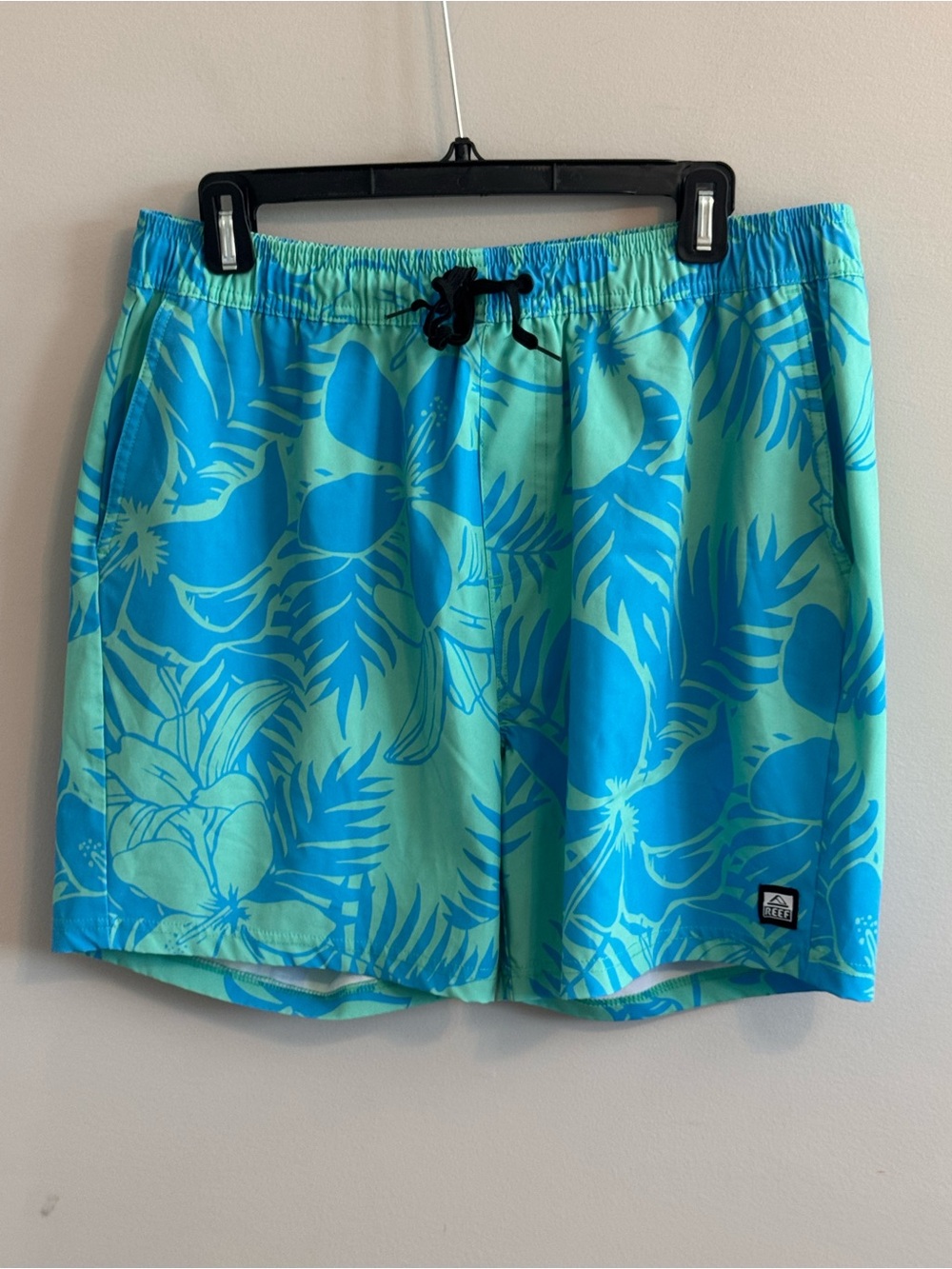 Reef Men's Large Swim Trunks Blue Green Tropical Floral Stretch Board Shorts